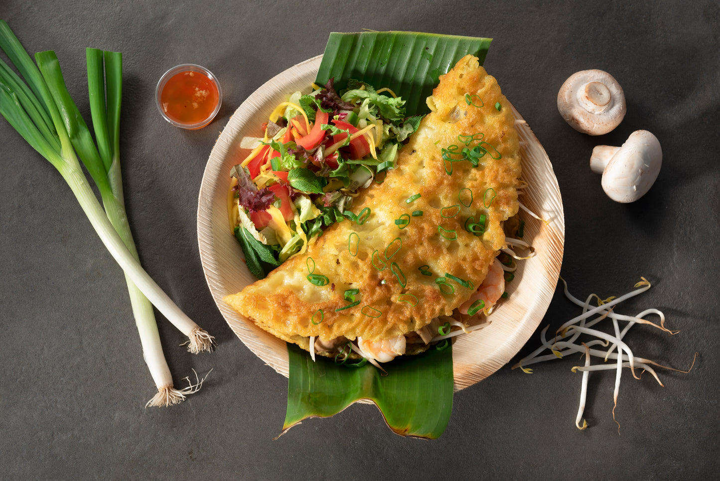 palmbladbord met banh xeo